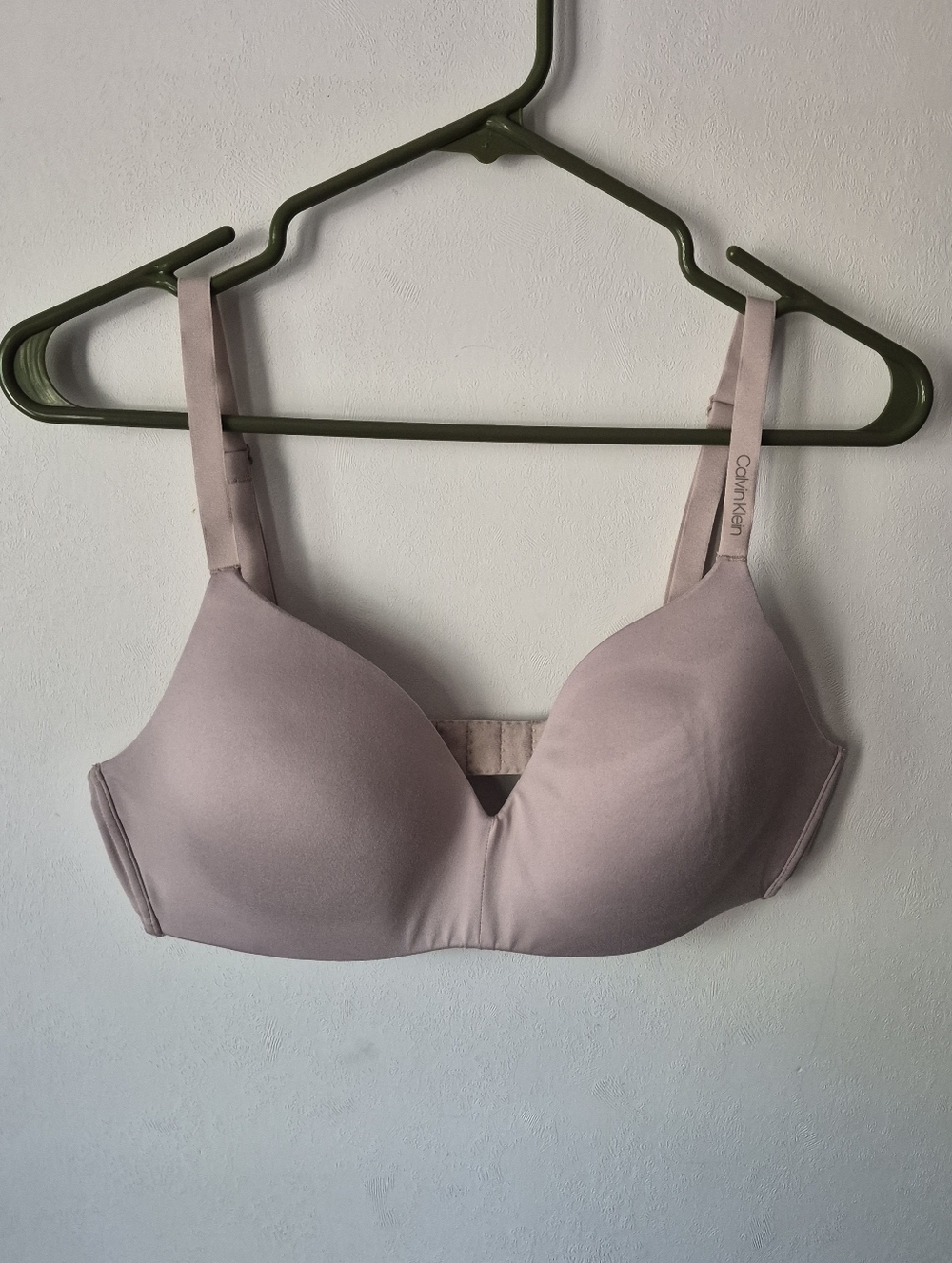 Calvin Klein Gray Beige Wireless Bra Medium